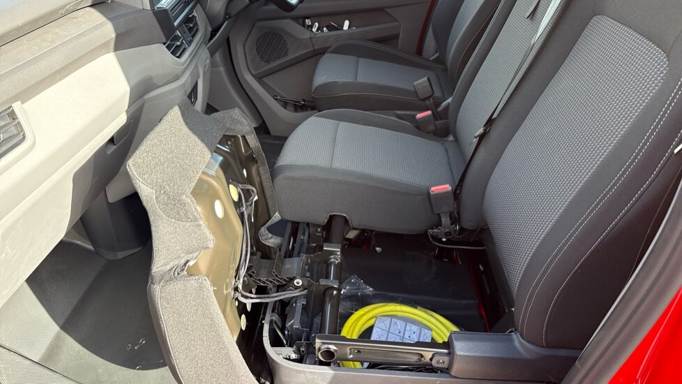 Used Volkswagen Transporter 2025 for sale - 76302222: Photo 36