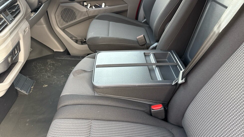 Used Volkswagen Transporter 2025 for sale - 76302222: Photo 37