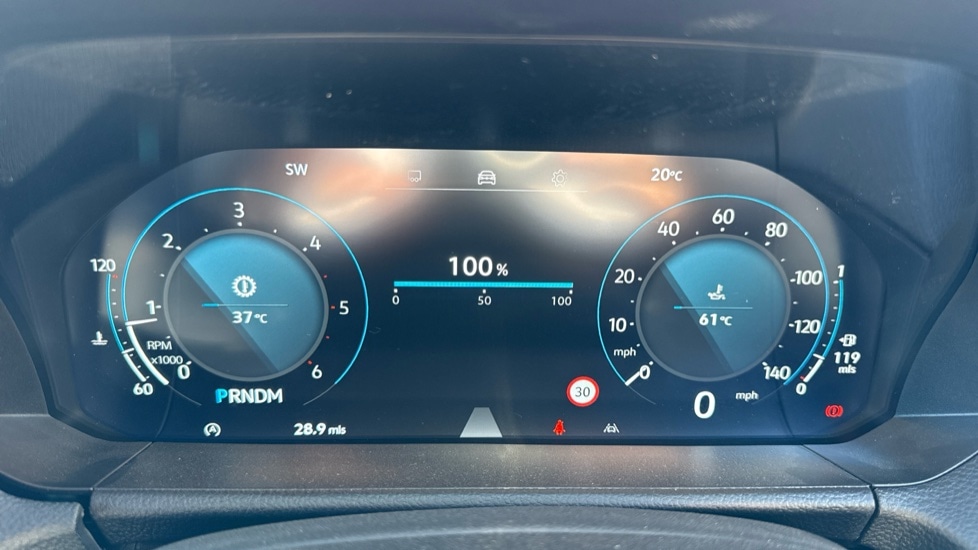 Used Volkswagen Amarok 2024 for sale - 76870039: Photo 15