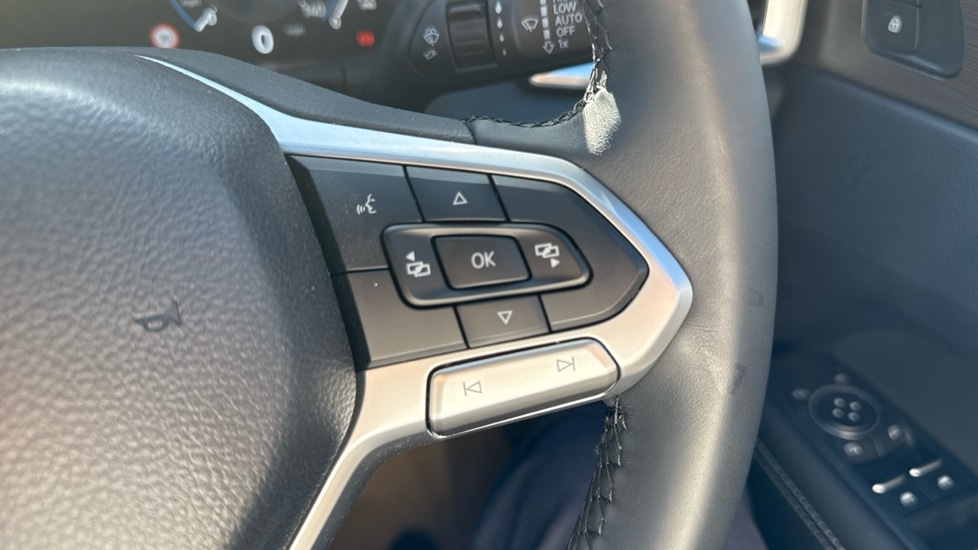 Used Volkswagen Amarok 2024 for sale - 76870039: Photo 22