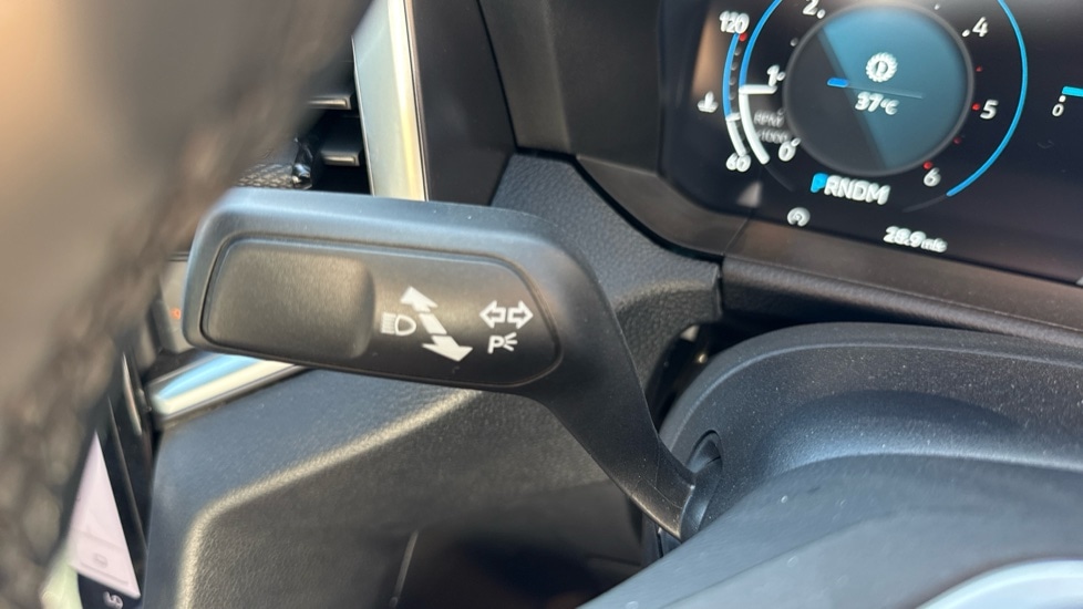 Used Volkswagen Amarok 2024 for sale - 76870039: Photo 26