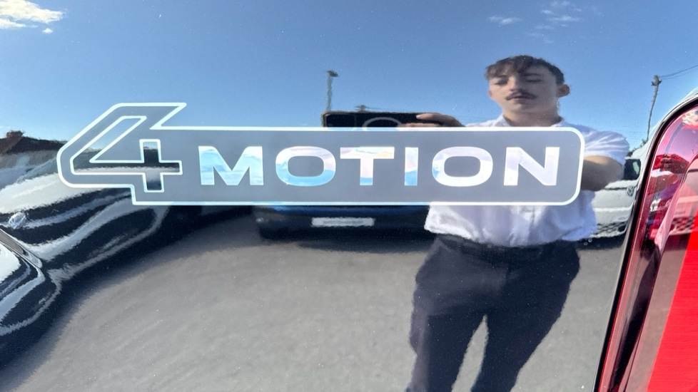 Used Volkswagen Amarok 2024 for sale - 76870039: Photo 33