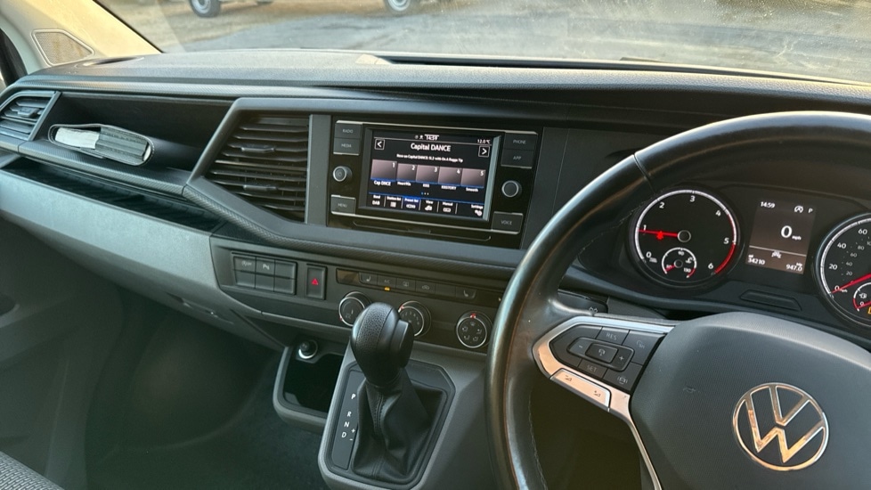 Used Volkswagen Transporter 2023 for sale - 76914880: Photo 12