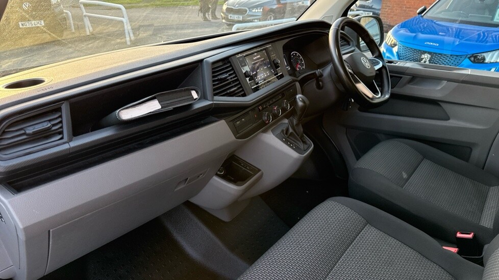 Used Volkswagen Transporter 2023 for sale - 76914880: Photo 36