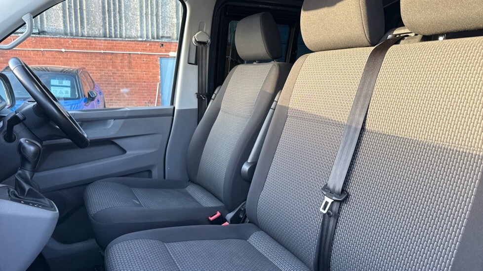 Used Volkswagen Transporter 2023 for sale - 76914880: Photo 37