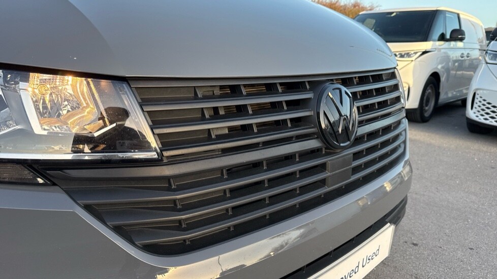 Used Volkswagen Transporter 2023 for sale - 76914880: Photo 40