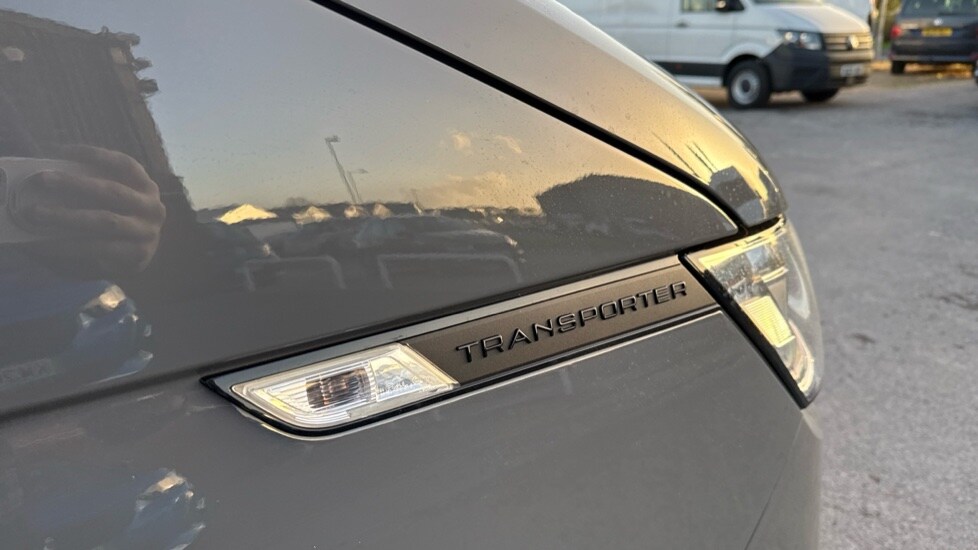 Used Volkswagen Transporter 2023 for sale - 76914880: Photo 41