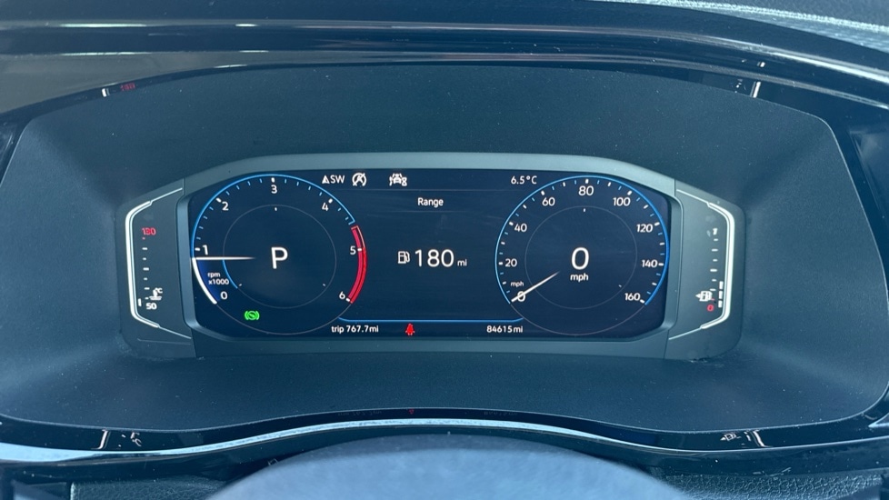 Used Volkswagen Caravelle 2020 for sale - 76915095: Photo 15