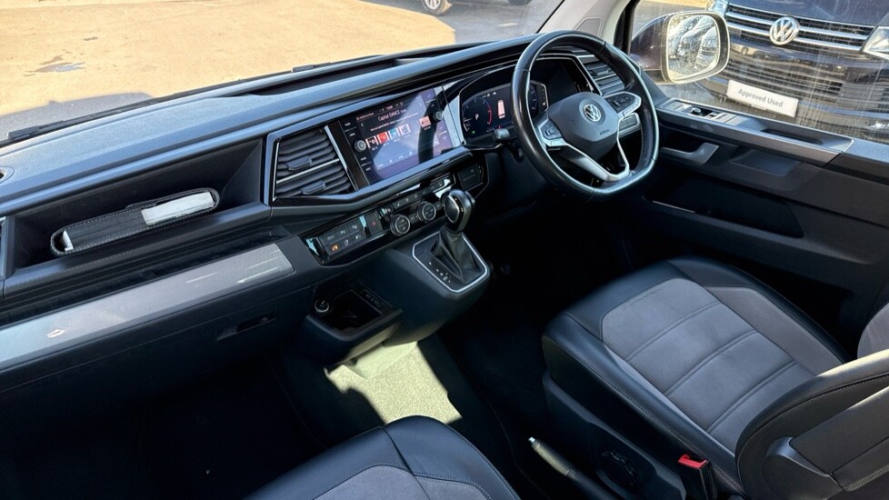 Used Volkswagen Caravelle 2020 for sale - 76915095: Photo 41