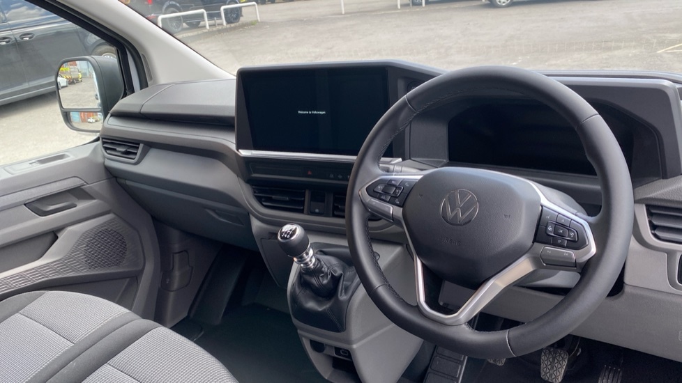 Used Volkswagen Transporter 2025 for sale - 76868383: Photo 11
