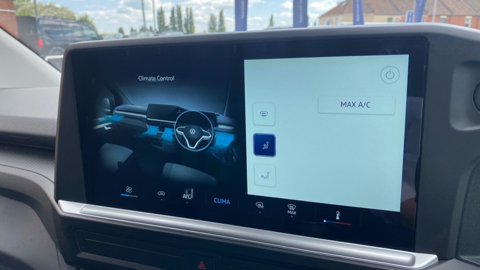 Used Volkswagen Transporter 2025 for sale - 76868383: Photo 13