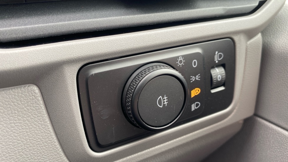 Used Volkswagen Transporter 2025 for sale - 76868383: Photo 21