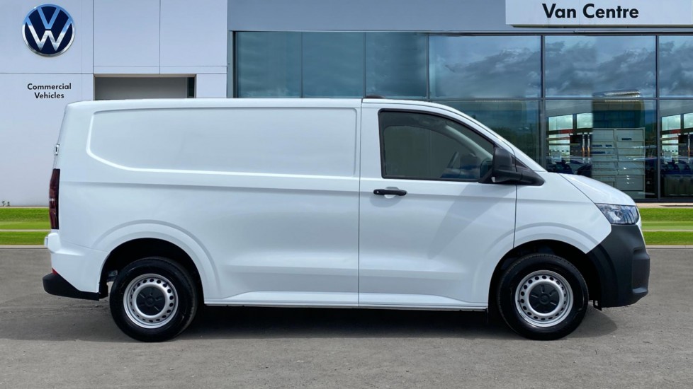 Used Volkswagen Transporter 2025 for sale - 76868383: Photo 4