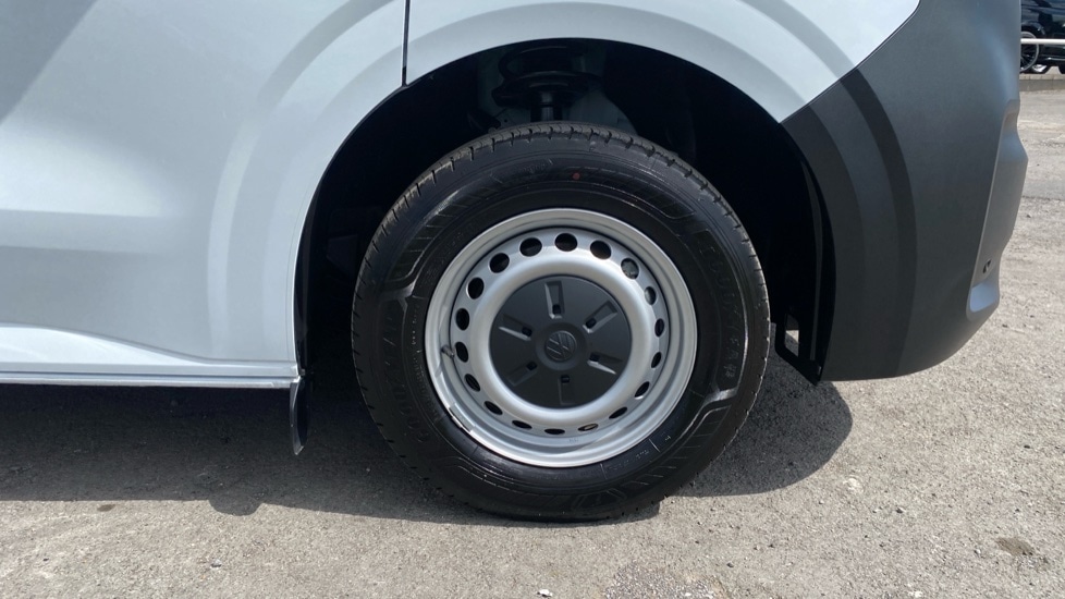 Used Volkswagen Transporter 2025 for sale - 76868383: Photo 5