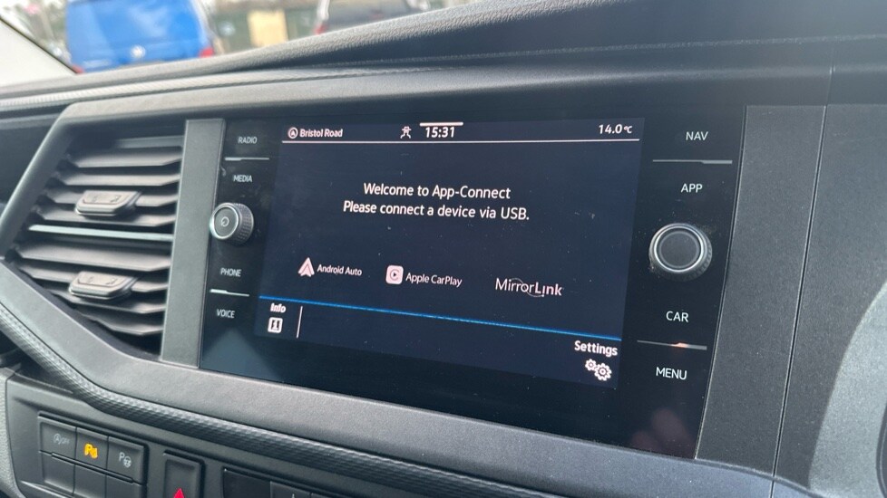 Used Volkswagen Transporter 2020 for sale - 76914882: Photo 31