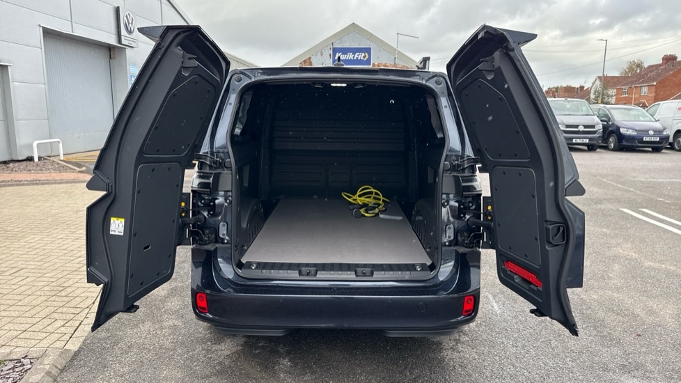 Used Volkswagen ID.Buzz 2025 for sale - 76393631: Photo 10