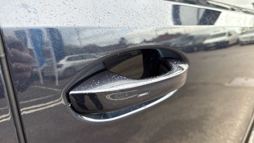 Used Volkswagen ID.Buzz 2025 for sale - 76393631: Photo 41