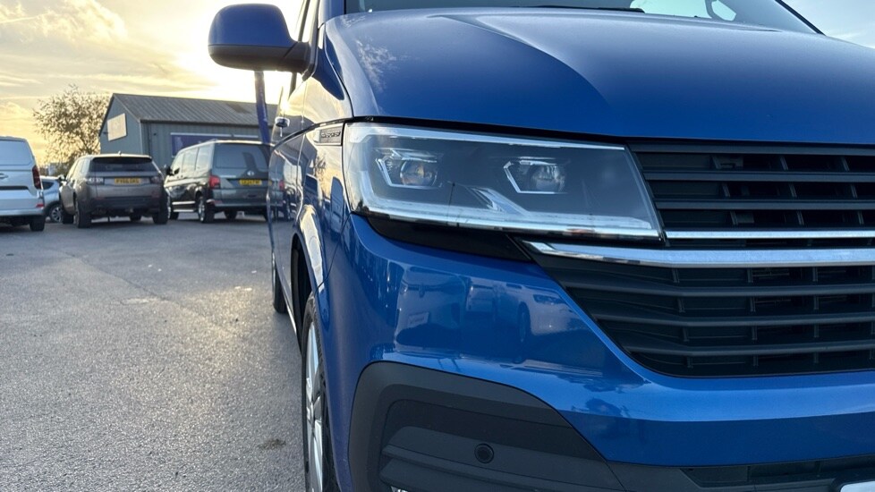 Used Volkswagen Transporter 2024 for sale - 76872392: Photo 35