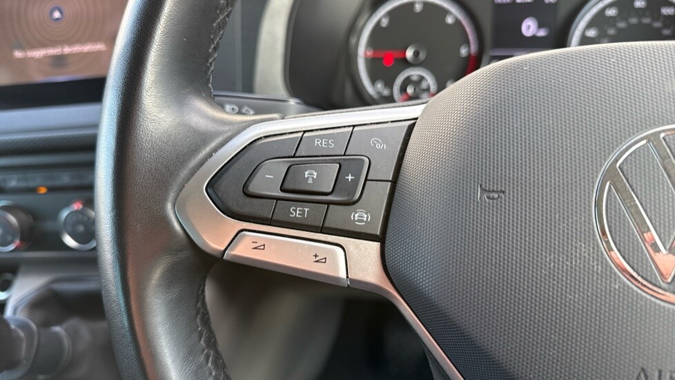 Used Volkswagen Transporter 2024 for sale - 76869542: Photo 37