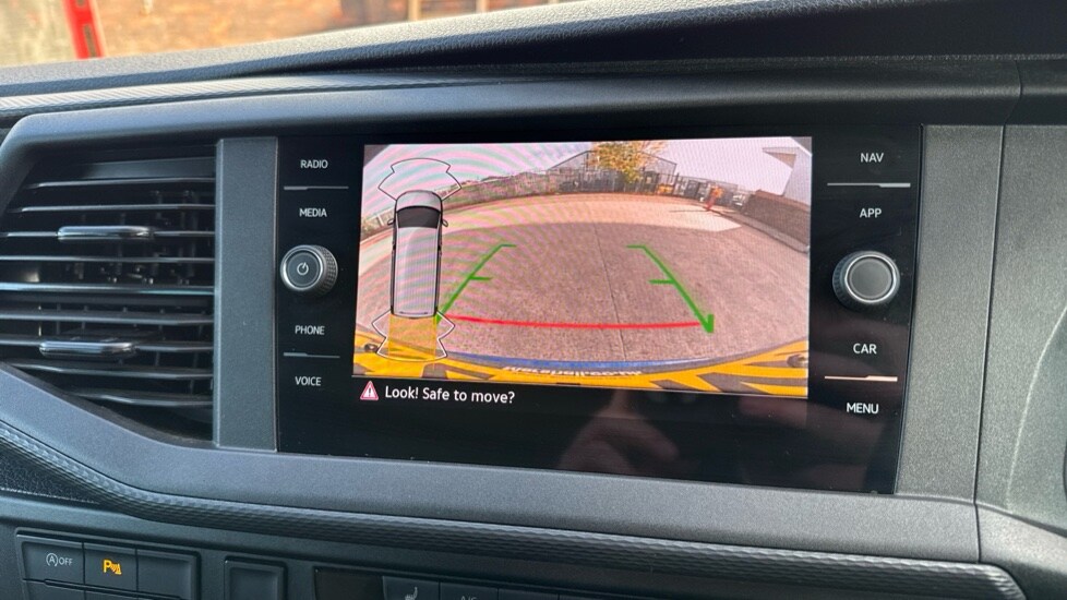 Used Volkswagen Transporter 2024 for sale - 76869542: Photo 42