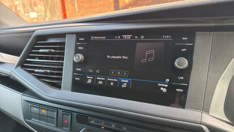 Used Volkswagen Transporter 2024 for sale - 76869542: Photo 44