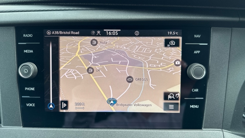 Used Volkswagen Transporter 2024 for sale - 76868527: Photo 25