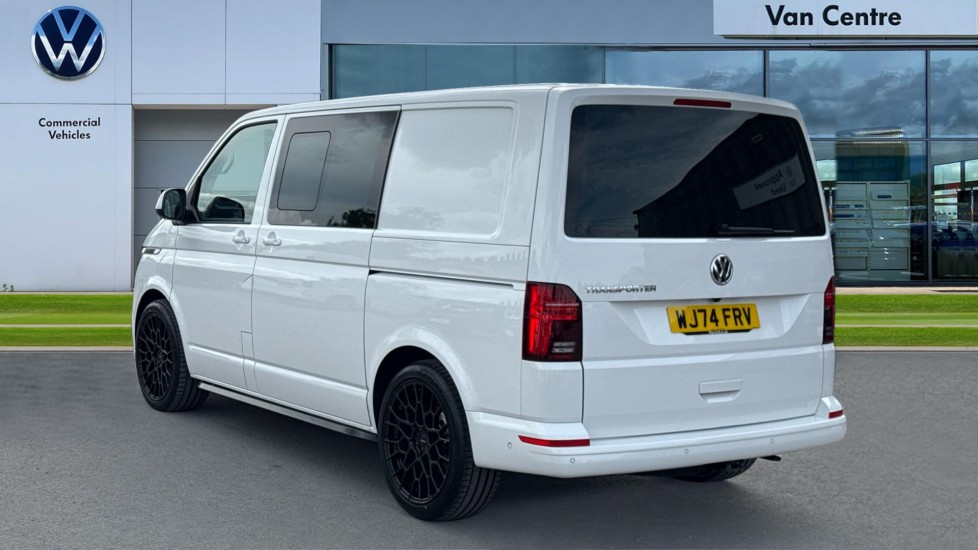Used Volkswagen Transporter 2024 for sale - 76868527: Photo 3