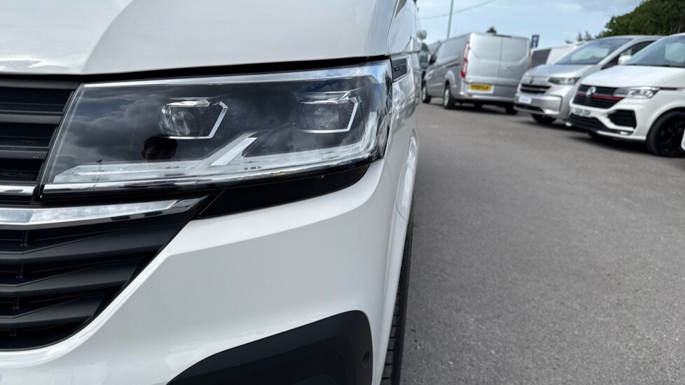 Used Volkswagen Transporter 2024 for sale - 76868527: Photo 38