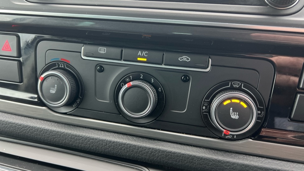 Used Volkswagen Transporter 2018 for sale - 76888755: Photo 13