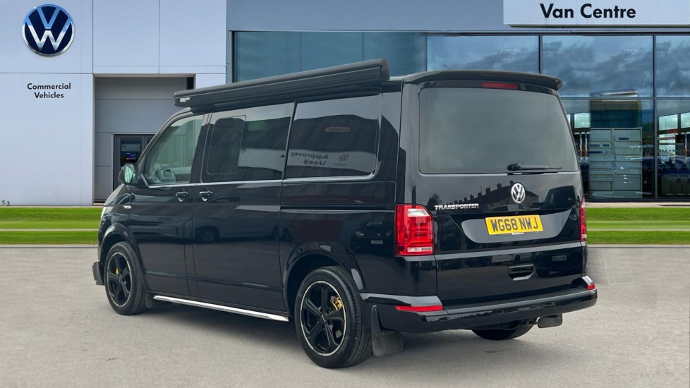 Used Volkswagen Transporter 2018 for sale - 76888755: Photo 3