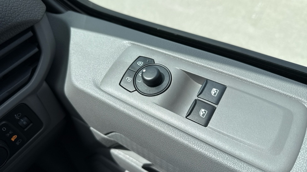 Used Volkswagen Transporter 2025 for sale - 76869452: Photo 22