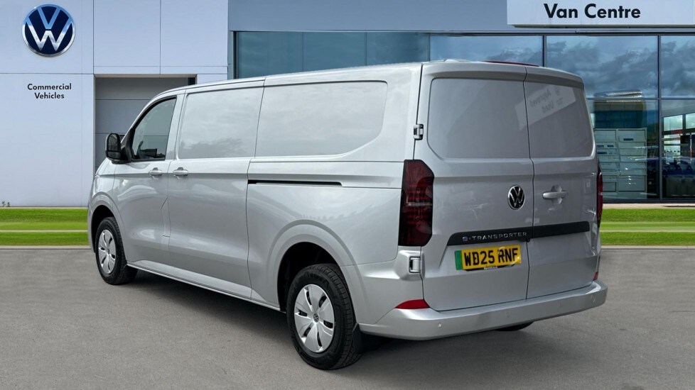 Used Volkswagen Transporter 2025 for sale - 76869452: Photo 3