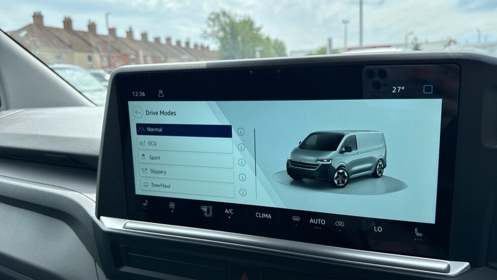 Used Volkswagen Transporter 2025 for sale - 76869452: Photo 34