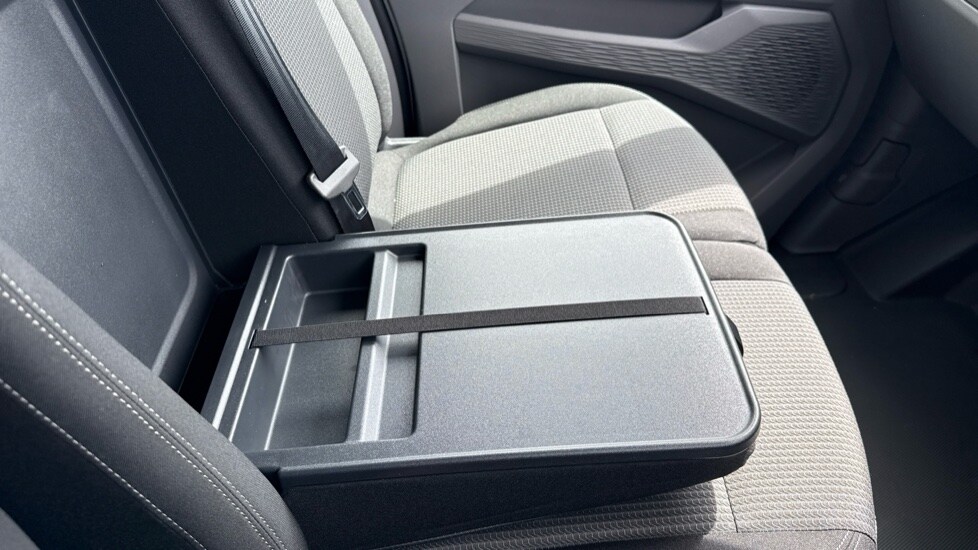 Used Volkswagen Transporter 2025 for sale - 76869452: Photo 38