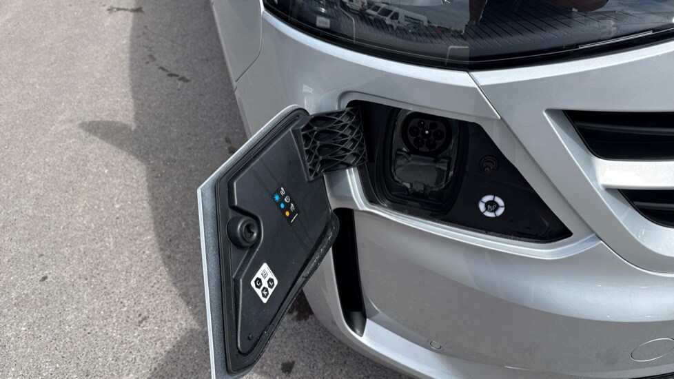 Used Volkswagen Transporter 2025 for sale - 76869452: Photo 39