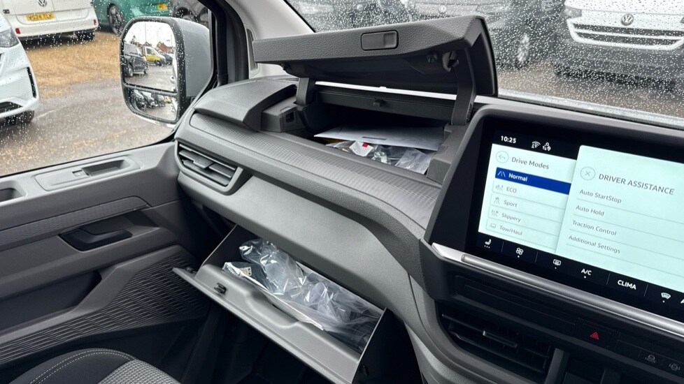 Used Volkswagen Transporter 2025 for sale - 76458934: Photo 49