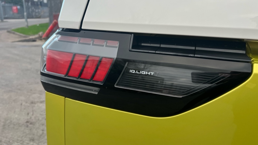 Vehicle 33