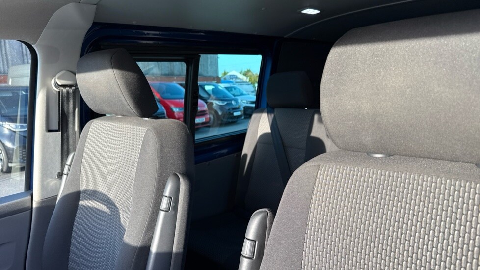 Used Volkswagen Transporter 2024 for sale - 76552353: Photo 17