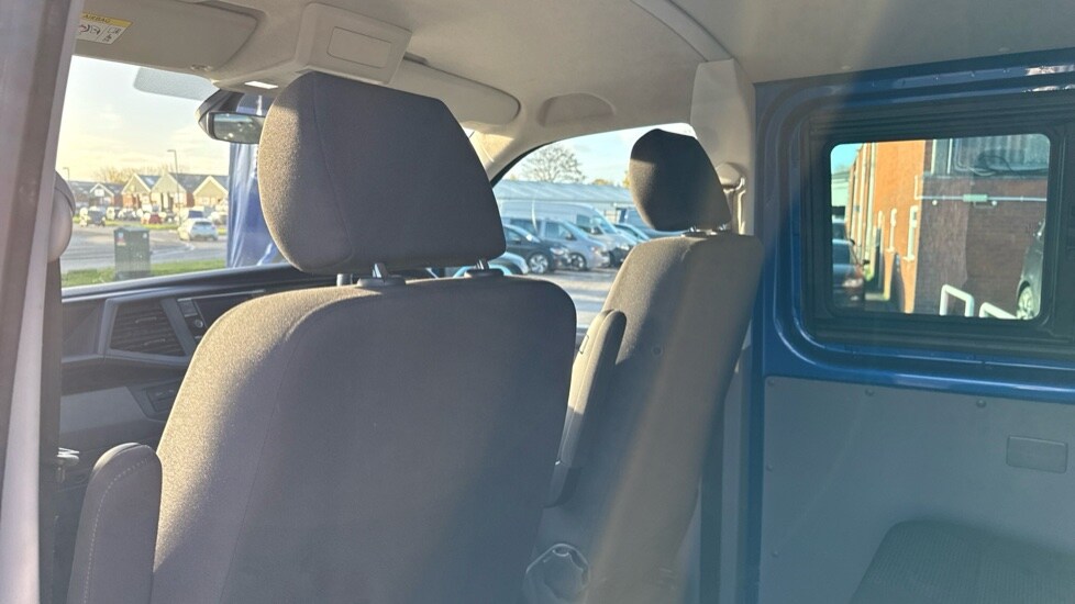 Used Volkswagen Transporter 2024 for sale - 76552353: Photo 21