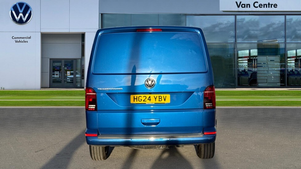 Used Volkswagen Transporter 2024 for sale - 76552353: Photo 7