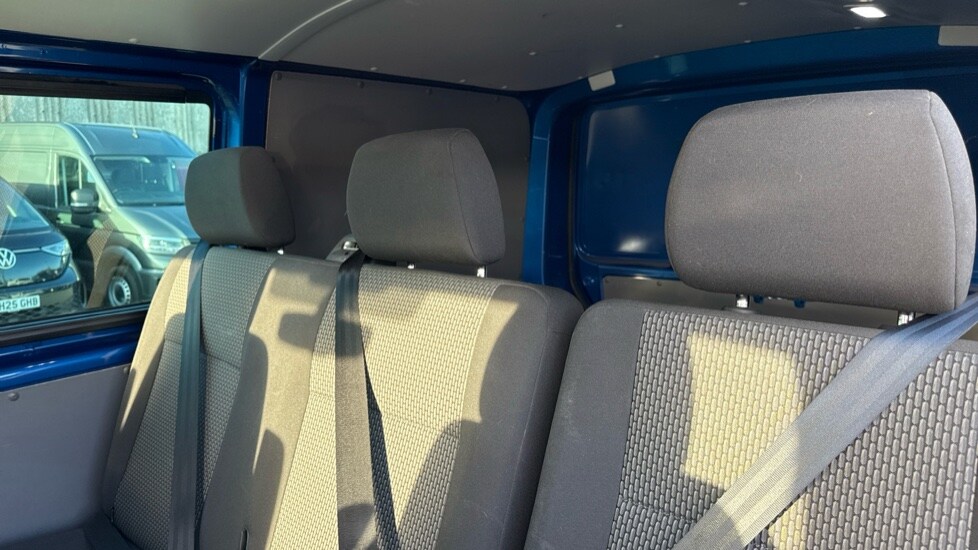 Used Volkswagen Transporter 2024 for sale - 76552353: Photo 9