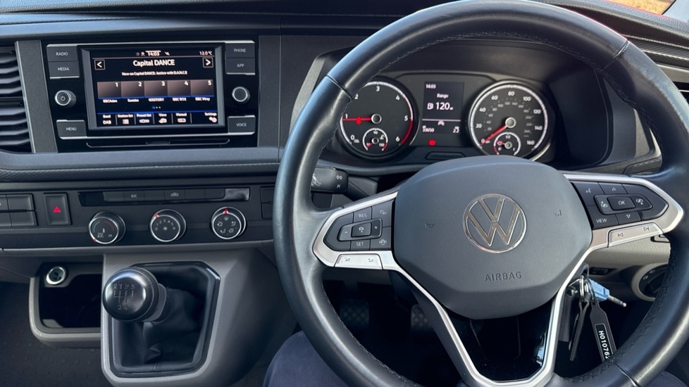 Used Volkswagen Transporter 2021 for sale - 76914873: Photo 11