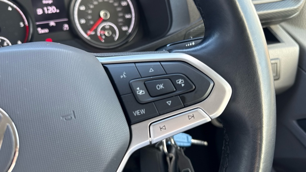 Used Volkswagen Transporter 2021 for sale - 76914873: Photo 23