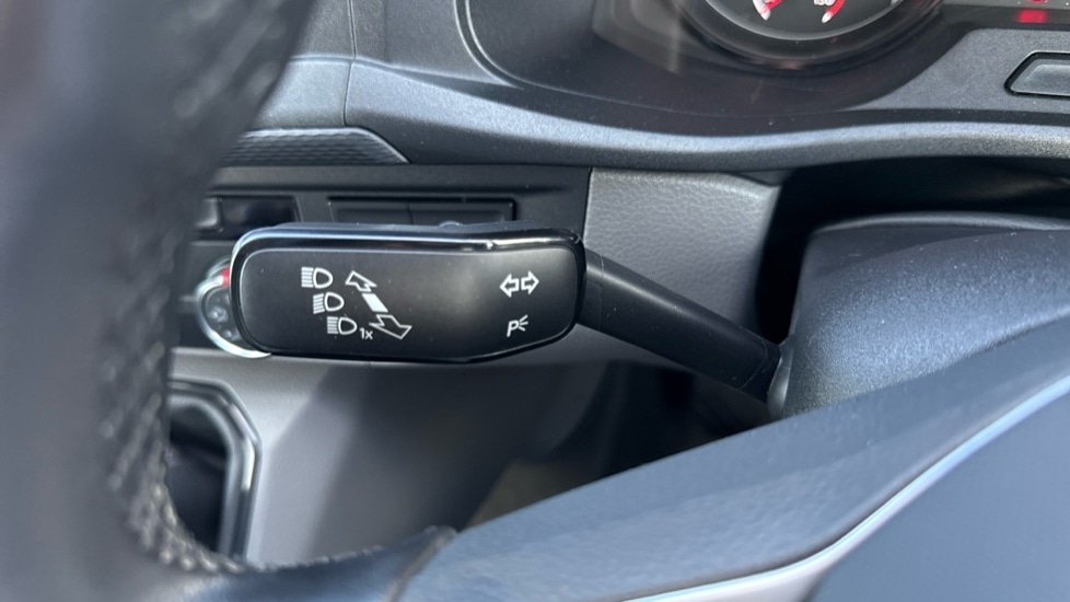 Used Volkswagen Transporter 2021 for sale - 76914873: Photo 26