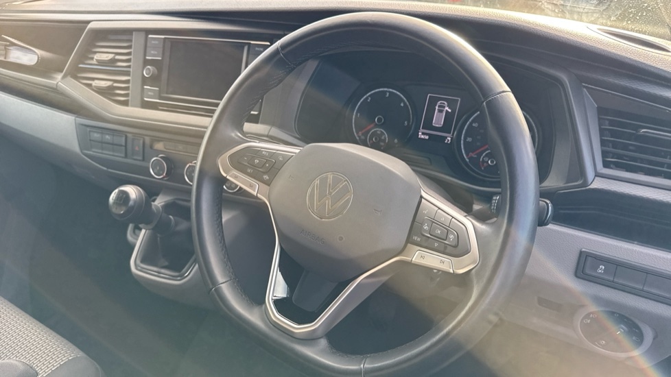 Used Volkswagen Transporter 2021 for sale - 76914873: Photo 6