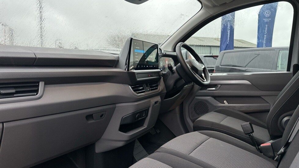Used Volkswagen Transporter 2025 for sale - 76914879: Photo 29