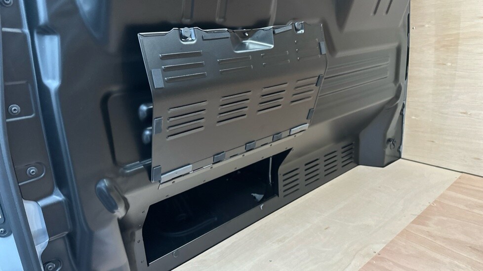 Used Volkswagen Transporter 2025 for sale - 76914879: Photo 34