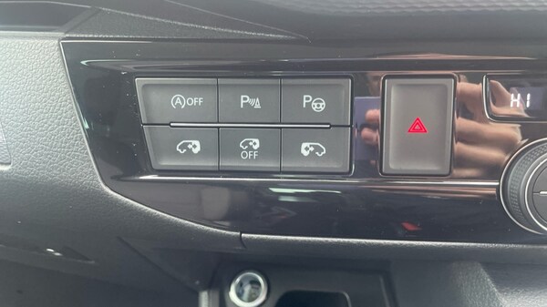 Used Volkswagen Caravelle 2022 for sale - 76297471: Photo 28