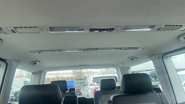 Used Volkswagen Caravelle 2022 for sale - 76297471: Photo 42