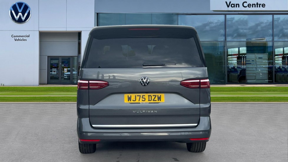 Used Volkswagen Multivan 2025 for sale - 76328161: Photo 7